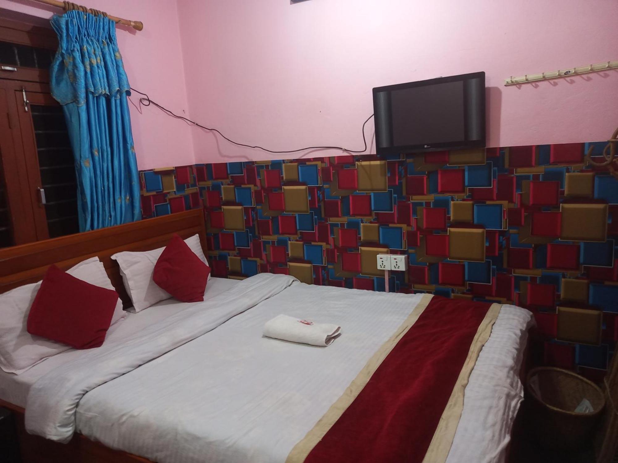 פוקהרה Galaxy Inn Guest House מראה חיצוני תמונה