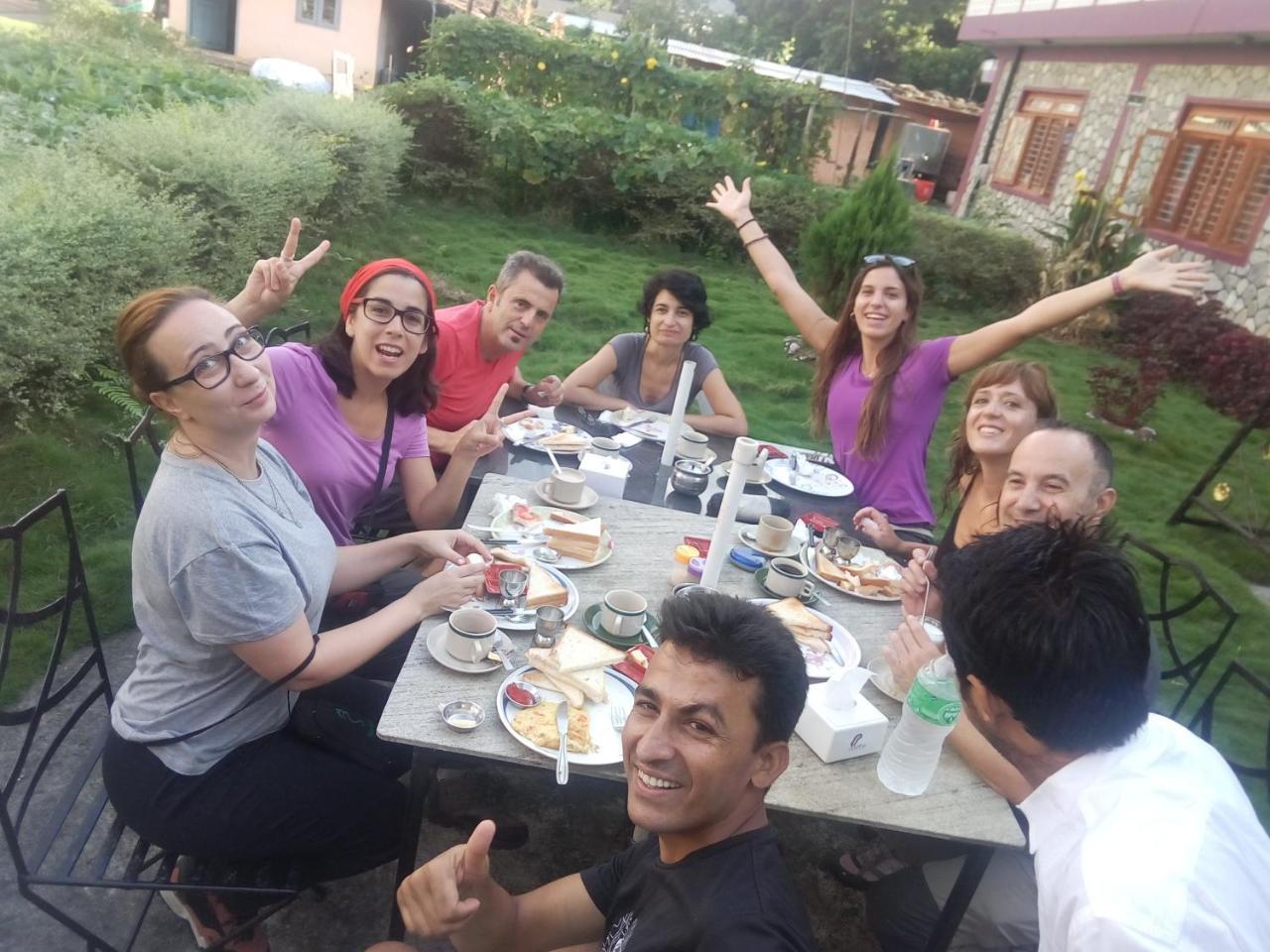 פוקהרה Galaxy Inn Guest House מראה חיצוני תמונה